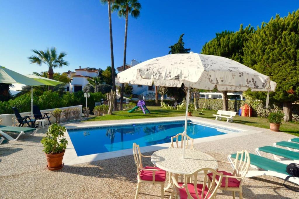 Large 7 Bedroom In Sierrrezuela Heated Pool * Malaga